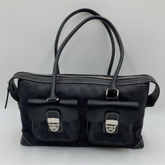 Dooney & Bourke Black Shoulder Bag - Picture 1 of 8